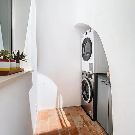 Casa Beira-mar, In With Rooftop 度假居 奥良