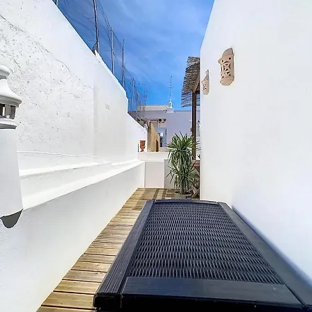 Casa Beira-mar, In With Rooftop 度假居 *